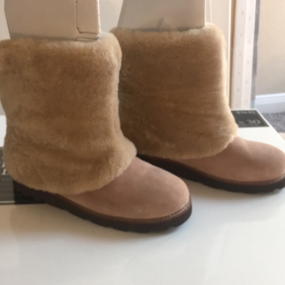 UGG boots size 11